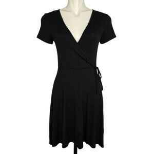 NWT ANISTAR Women's Black Wrap Short Sleeves Dress Sofy Lightweight Size Small